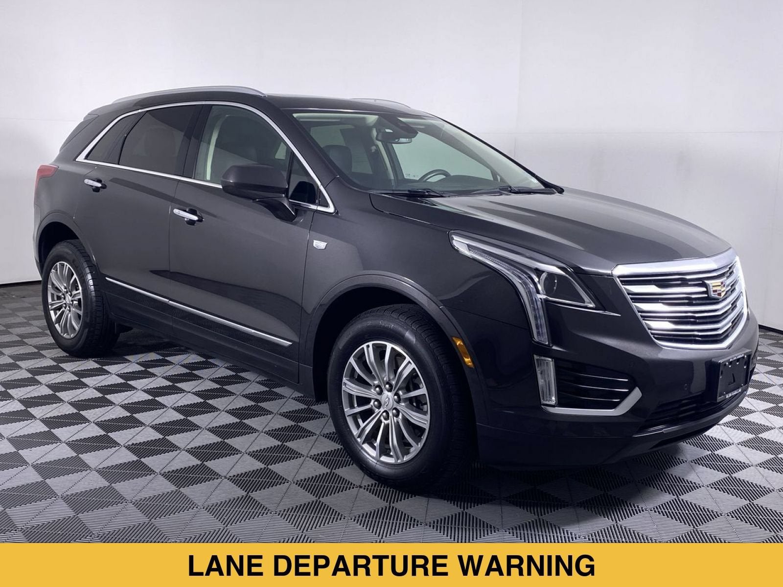 2017 Cadillac XT5 Luxury FWD