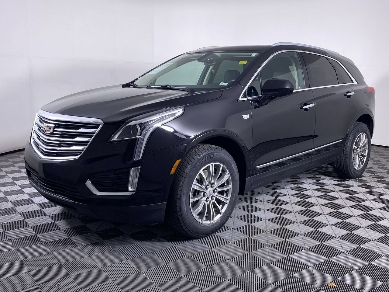 2017 Cadillac XT5 Luxury FWD