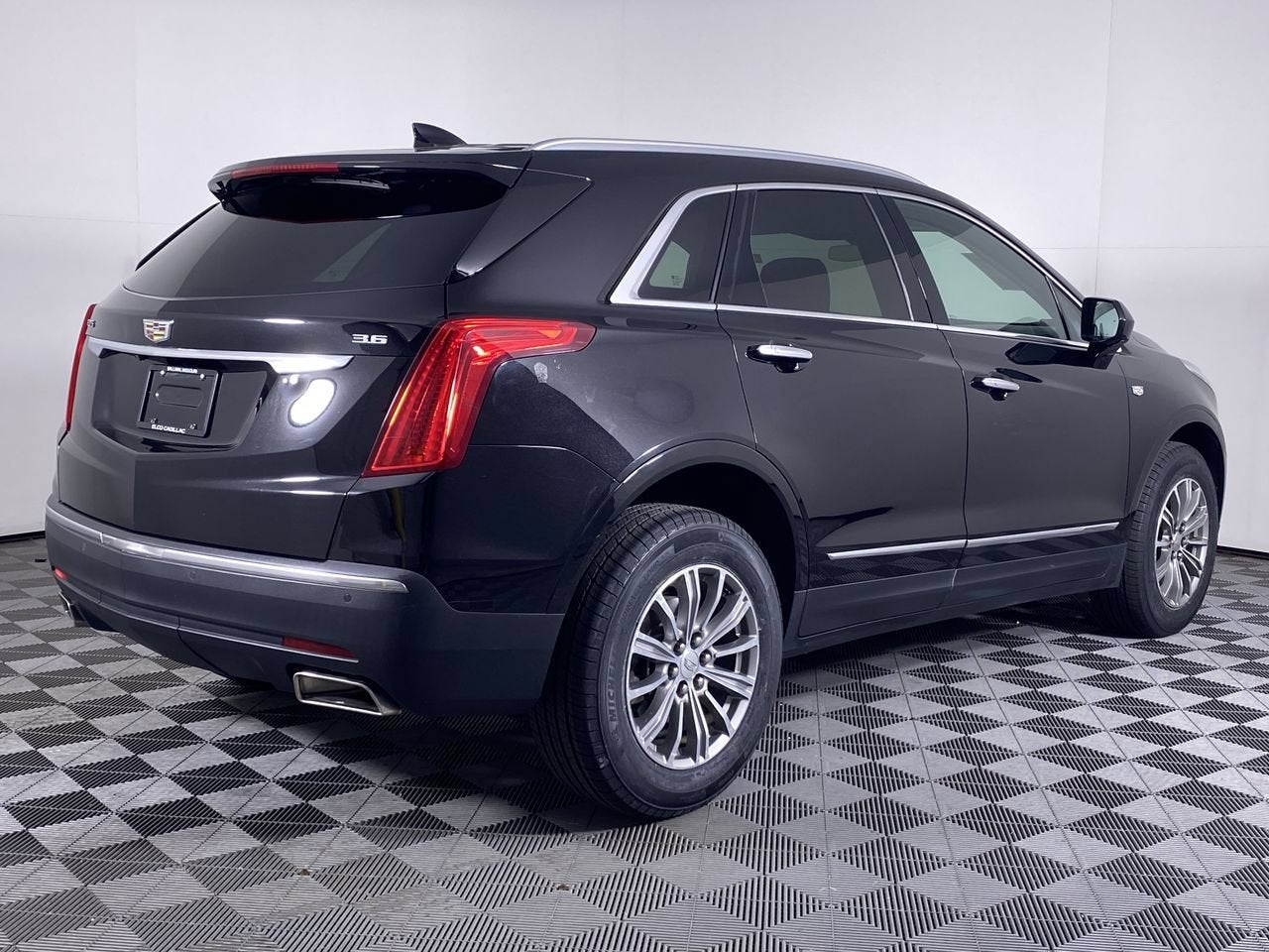 2017 Cadillac XT5 Luxury FWD