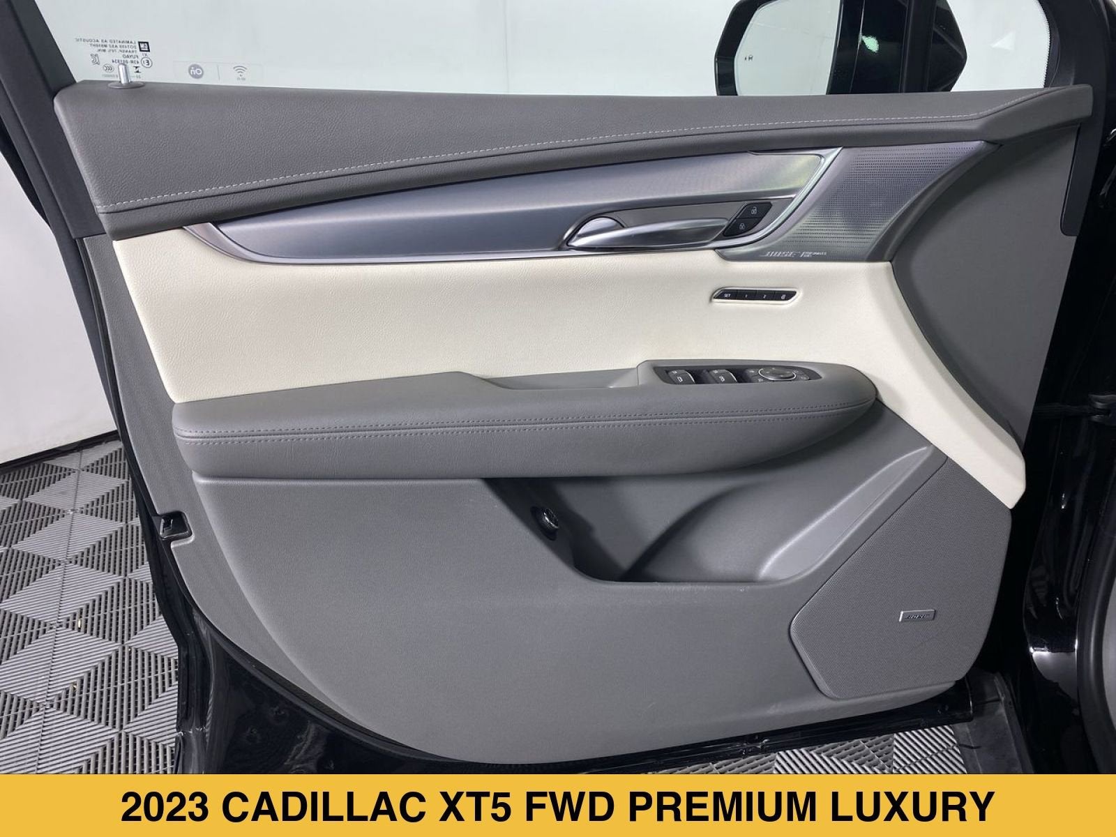 2023 Cadillac XT5 Premium Luxury