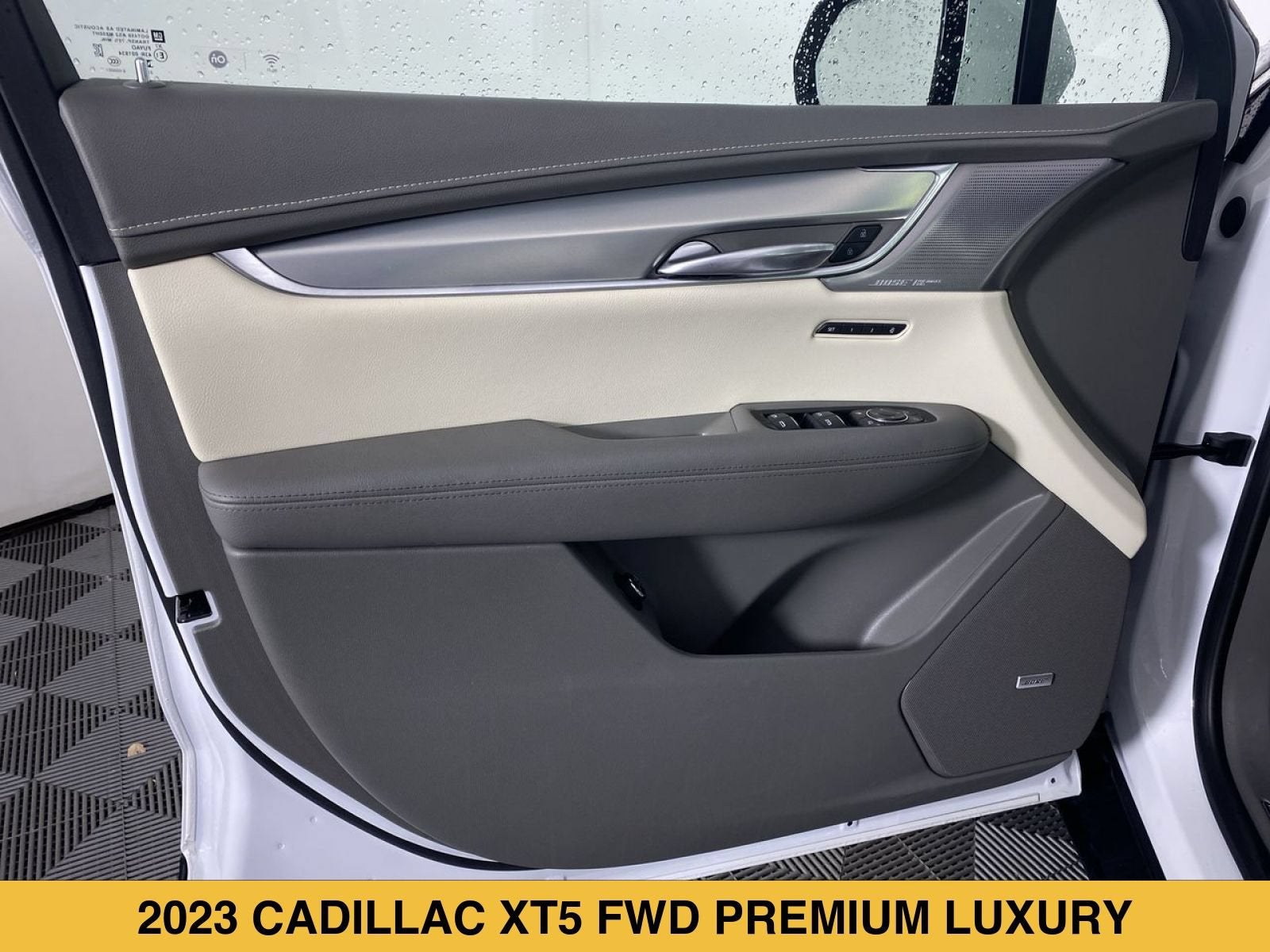 2023 Cadillac XT5 FWD Premium Luxury