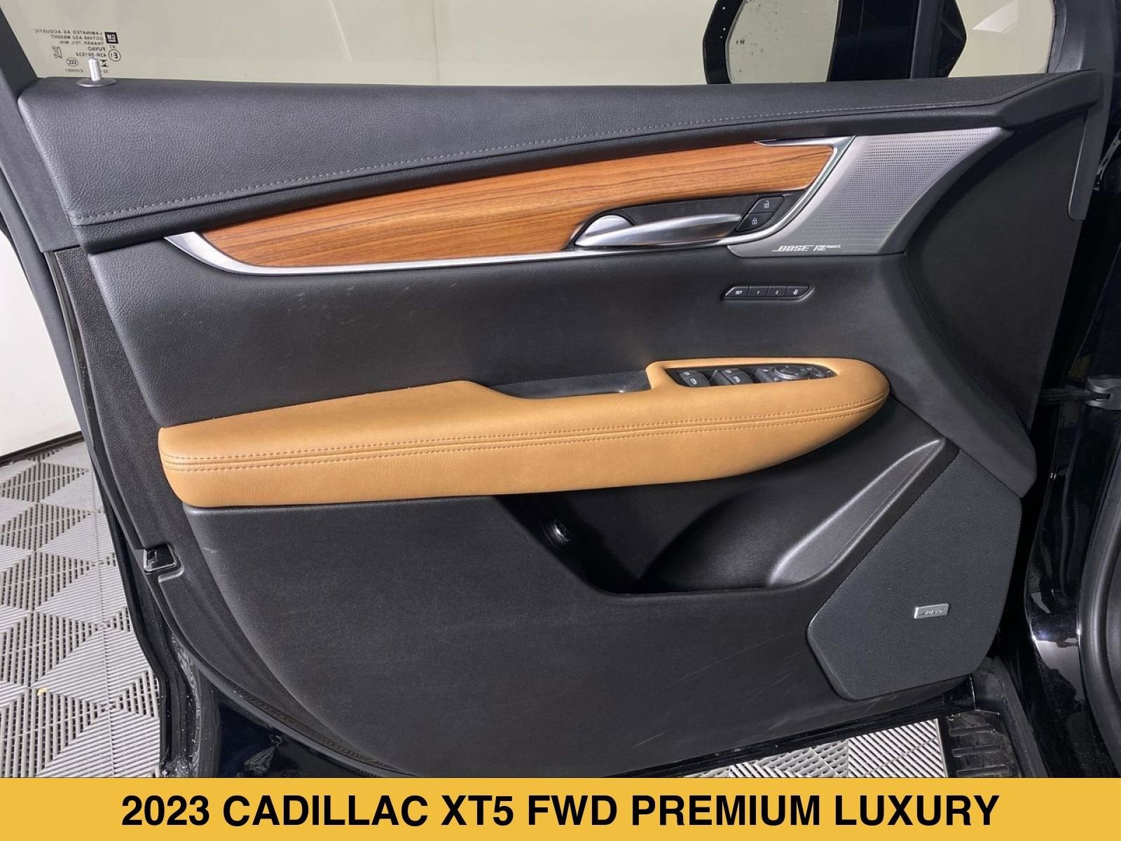 2023 Cadillac XT5 Premium Luxury