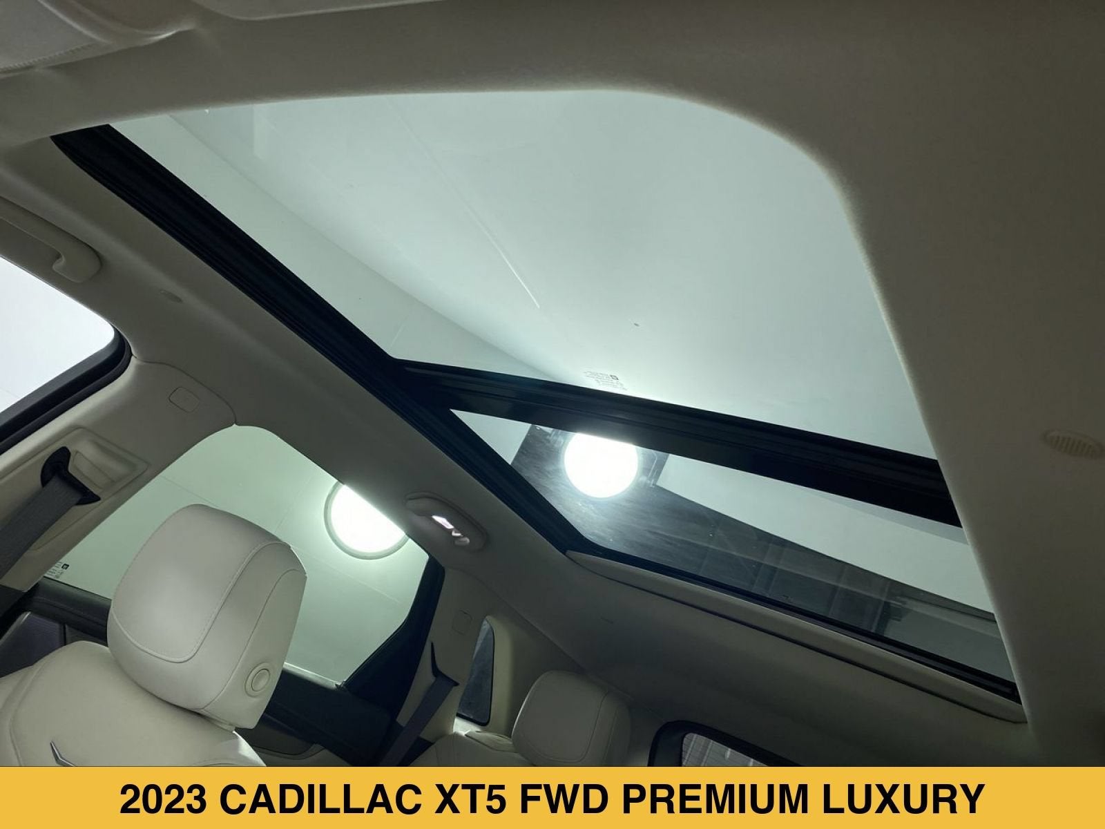 2023 Cadillac XT5 FWD Premium Luxury