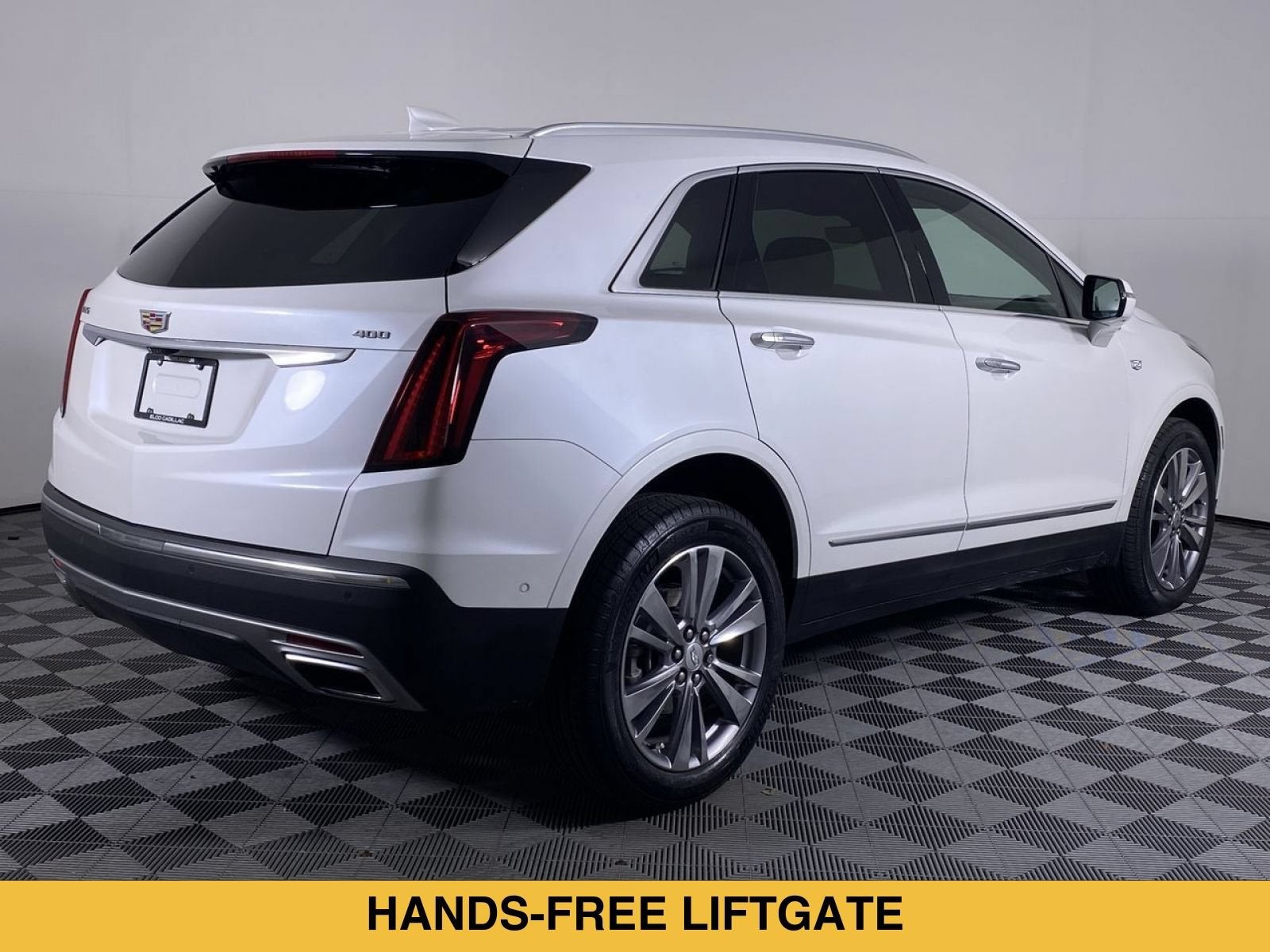 2023 Cadillac XT5 FWD Premium Luxury