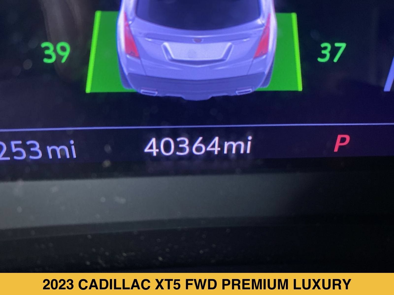 2023 Cadillac XT5 FWD Premium Luxury