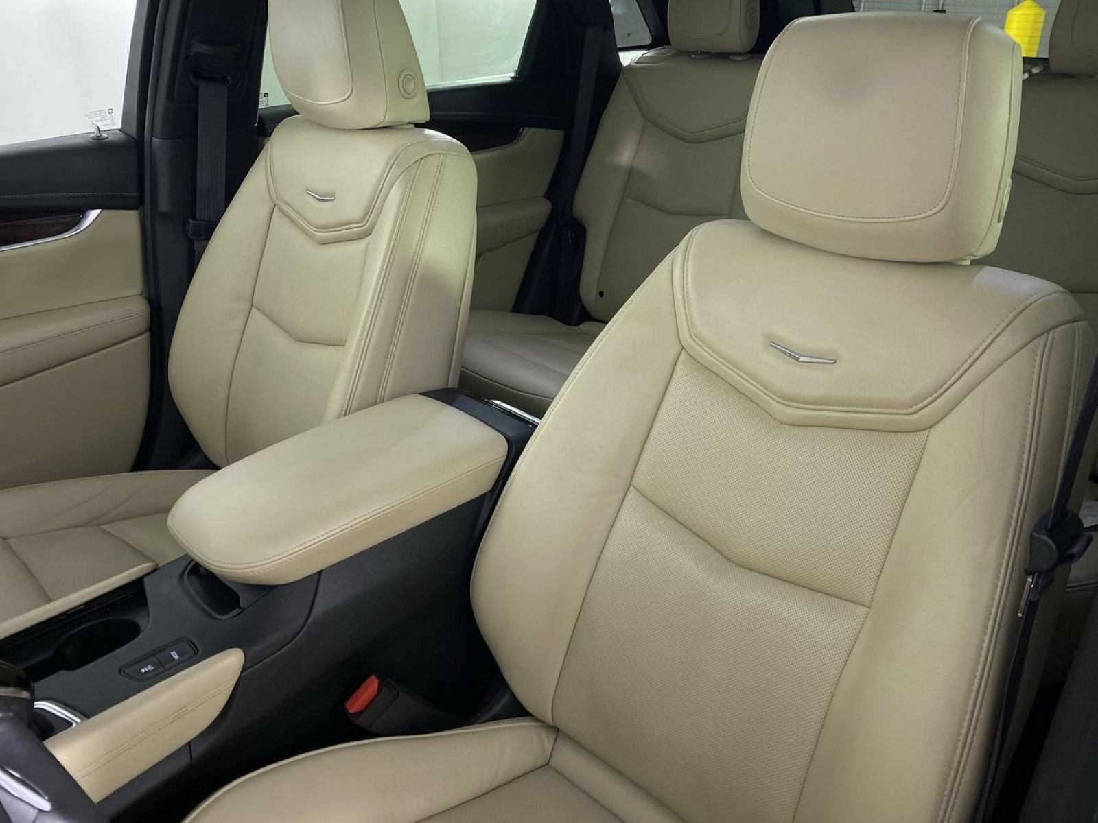 2017 Cadillac XT5 Premium Luxury FWD