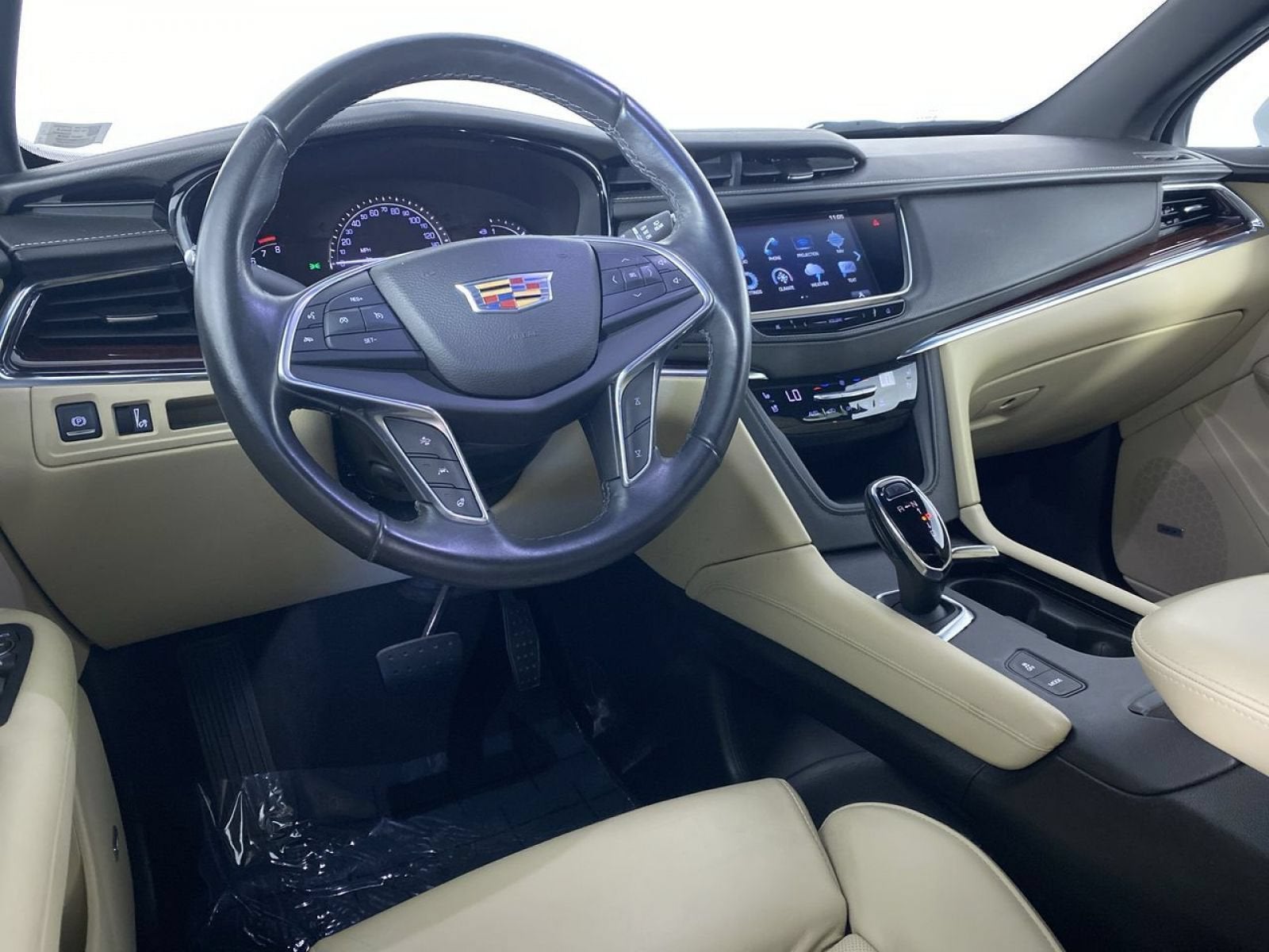 2017 Cadillac XT5 Premium Luxury FWD