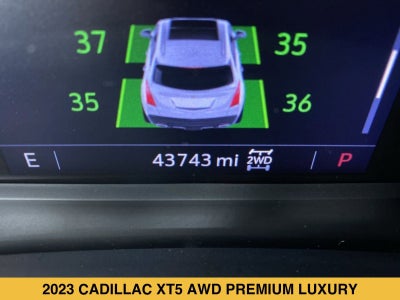 2023 Cadillac XT5 Premium Luxury