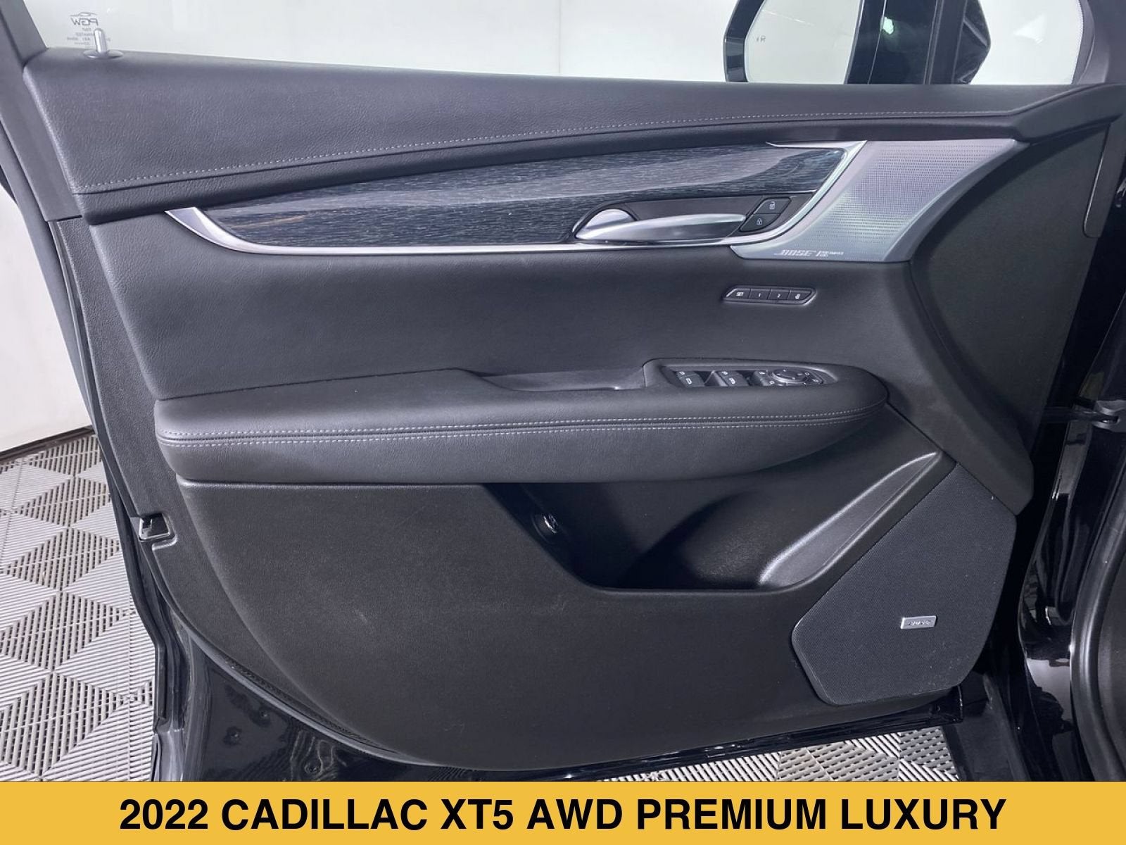 2022 Cadillac XT5 AWD Premium Luxury