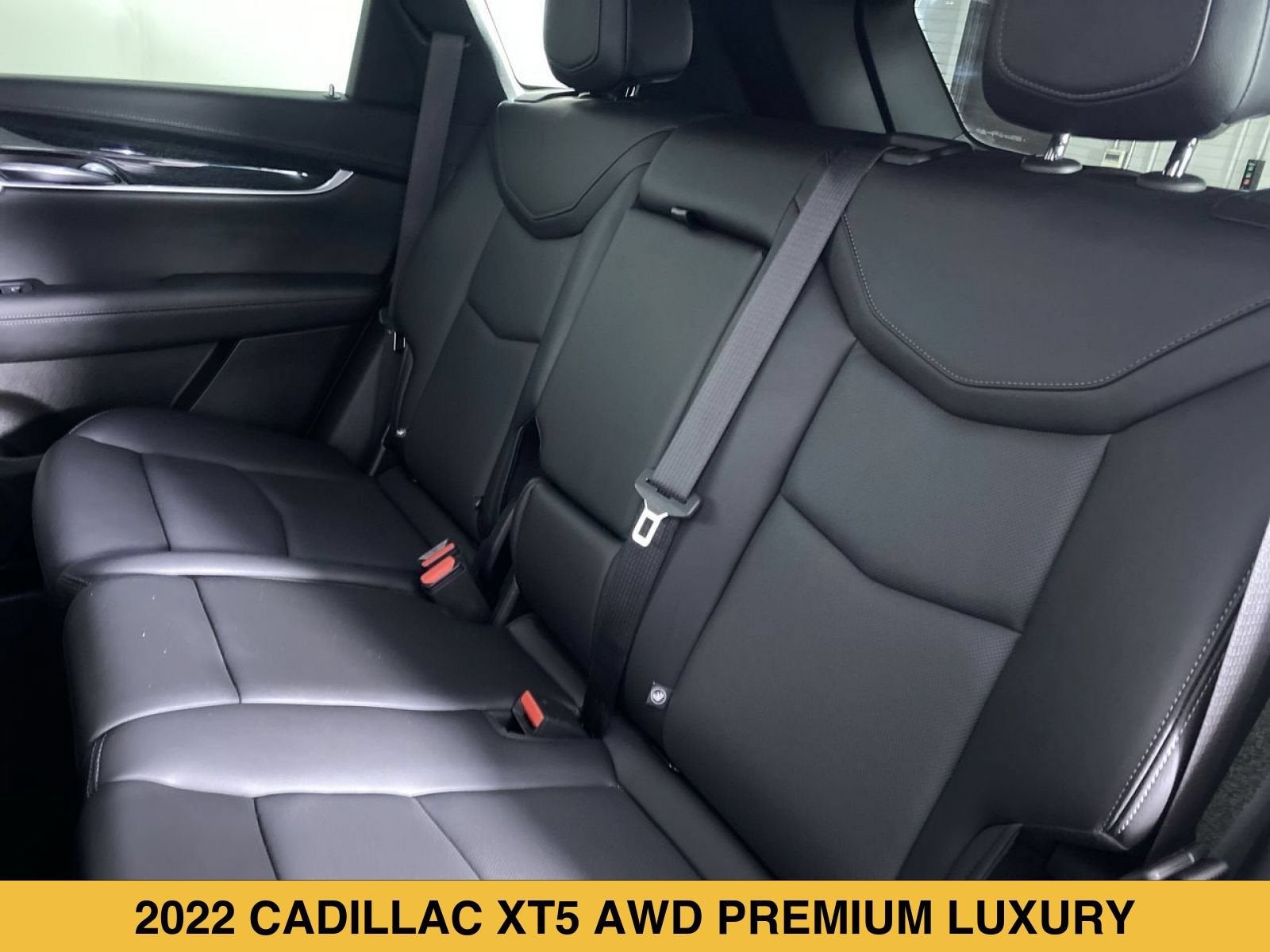 2022 Cadillac XT5 AWD Premium Luxury