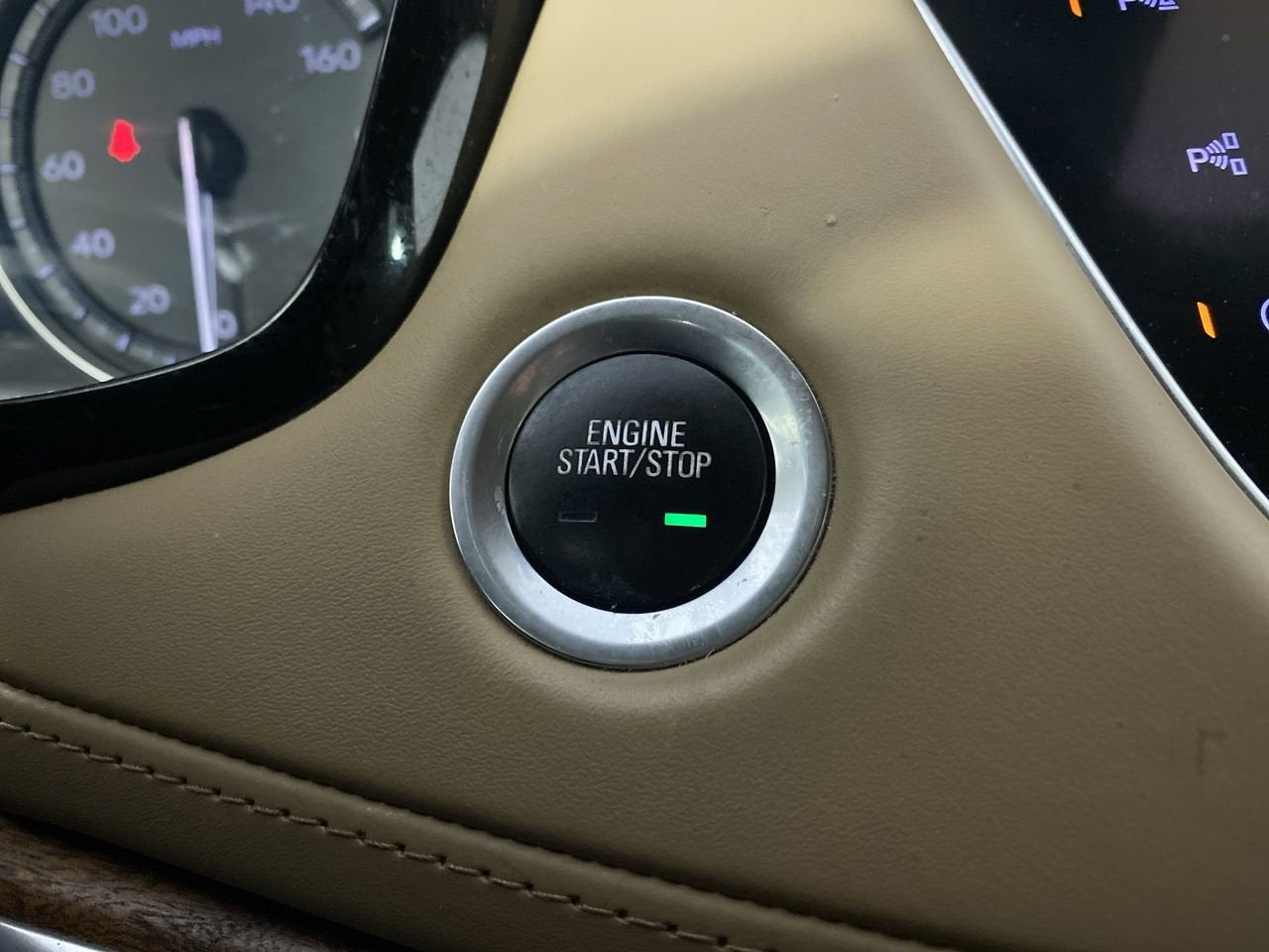 2020 Cadillac XT5 Premium Luxury AWD