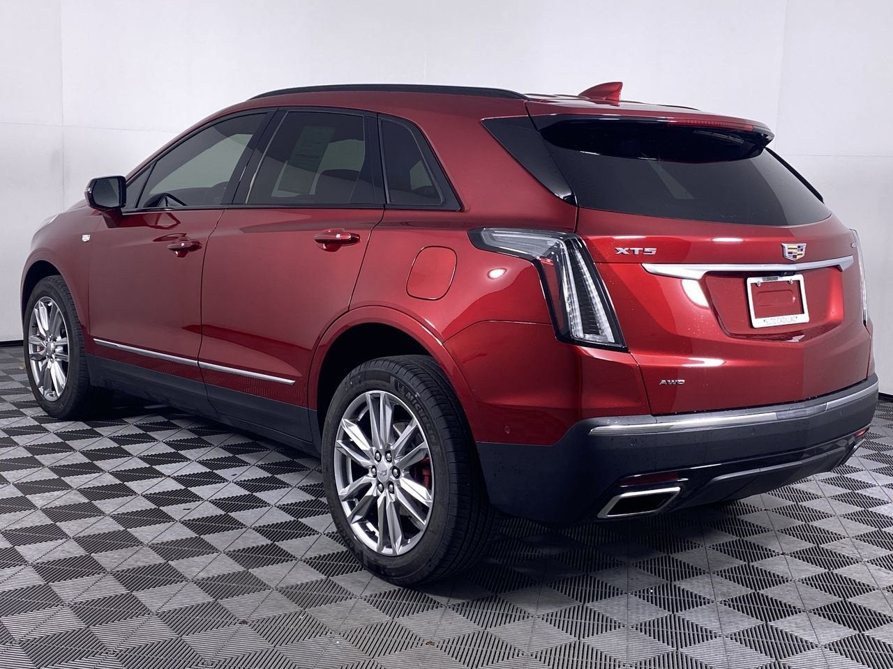 2023 Cadillac XT5 Sport
