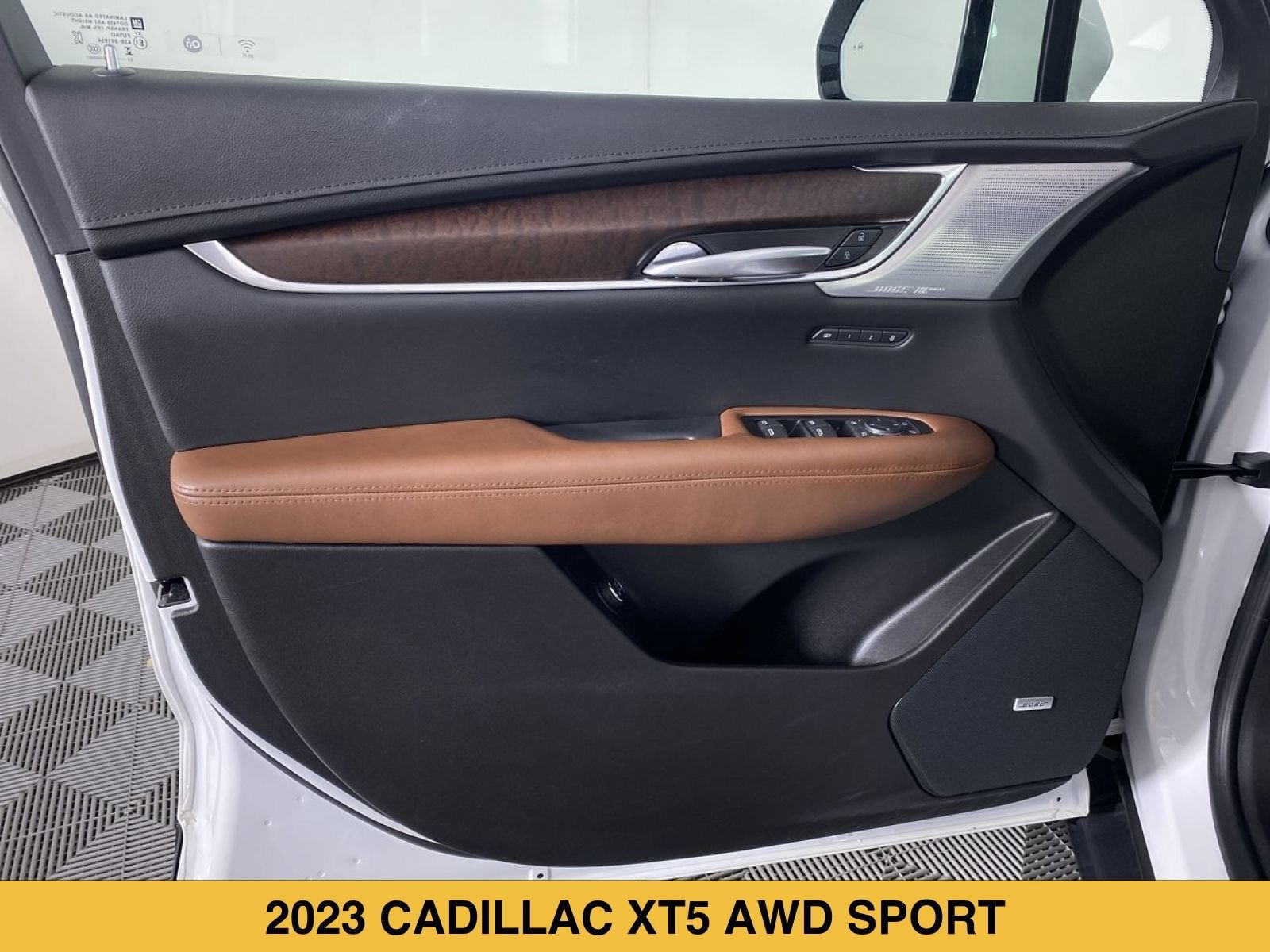 2023 Cadillac XT5 Sport