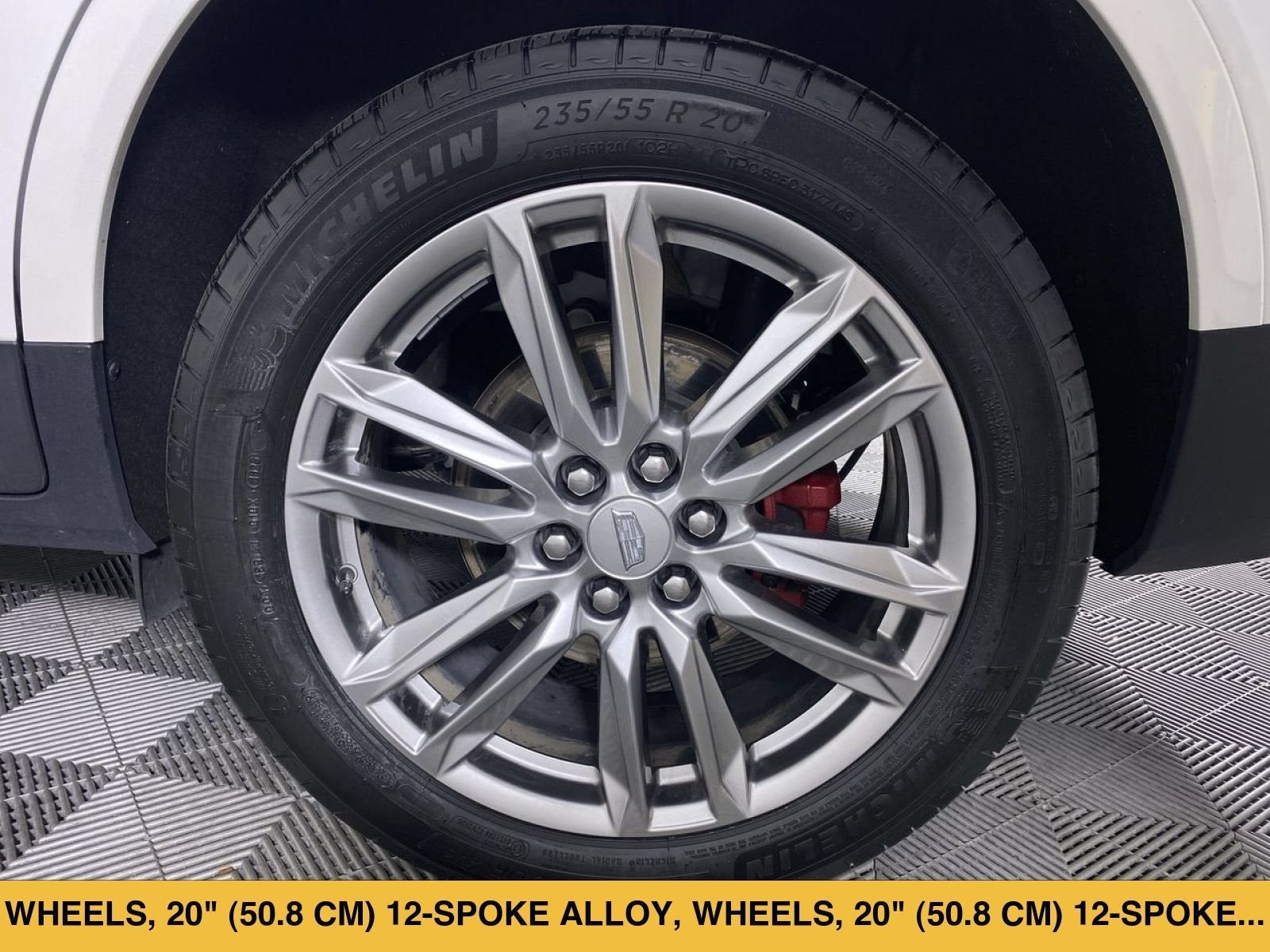2023 Cadillac XT5 Sport