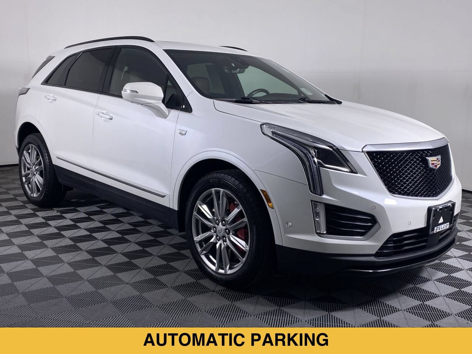 2023 Cadillac XT5 Sport