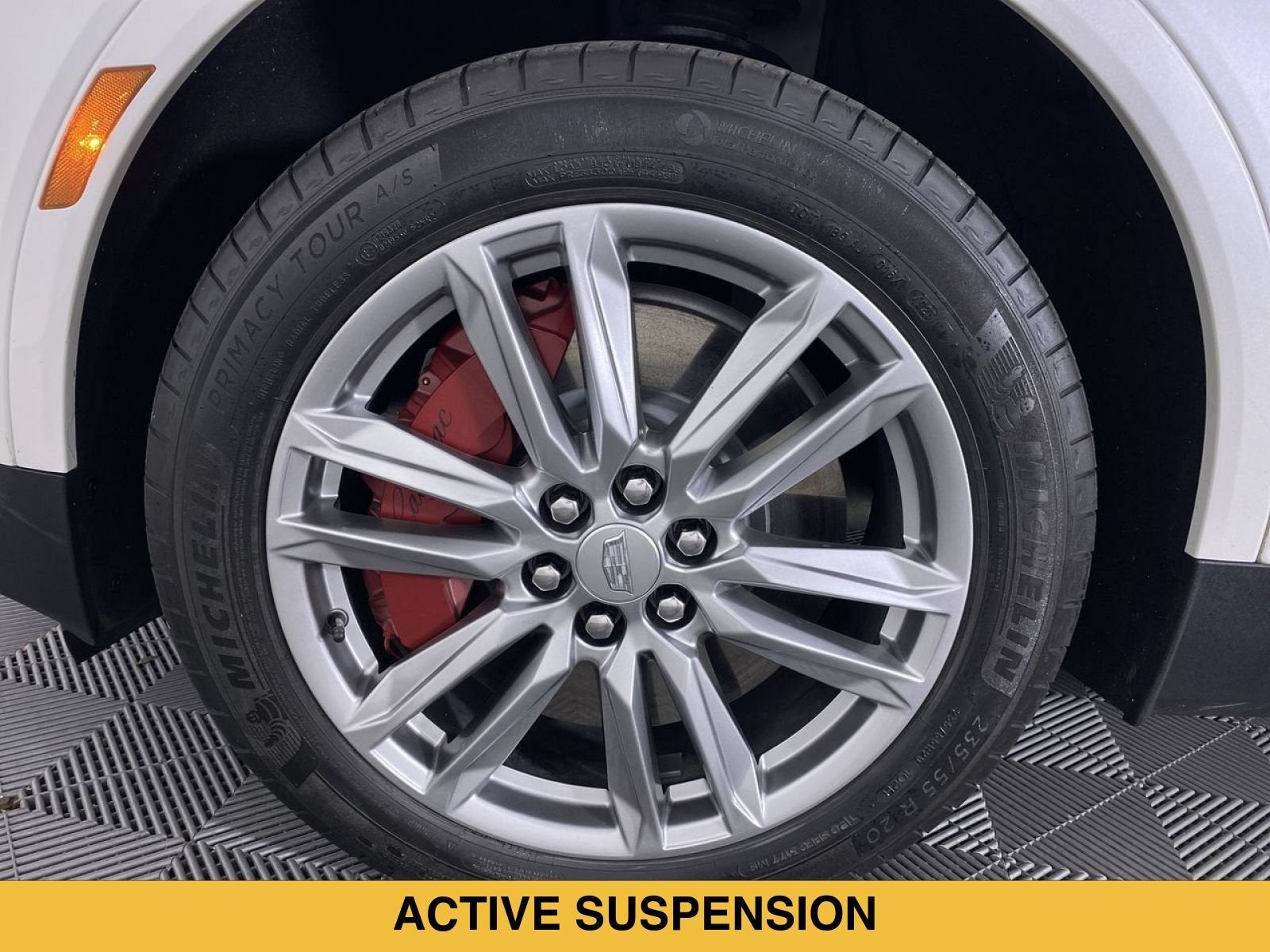 2024 Cadillac XT5 Sport