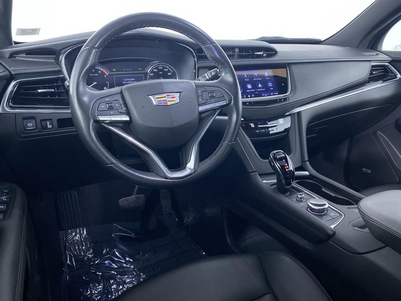 2023 Cadillac XT6 Luxury