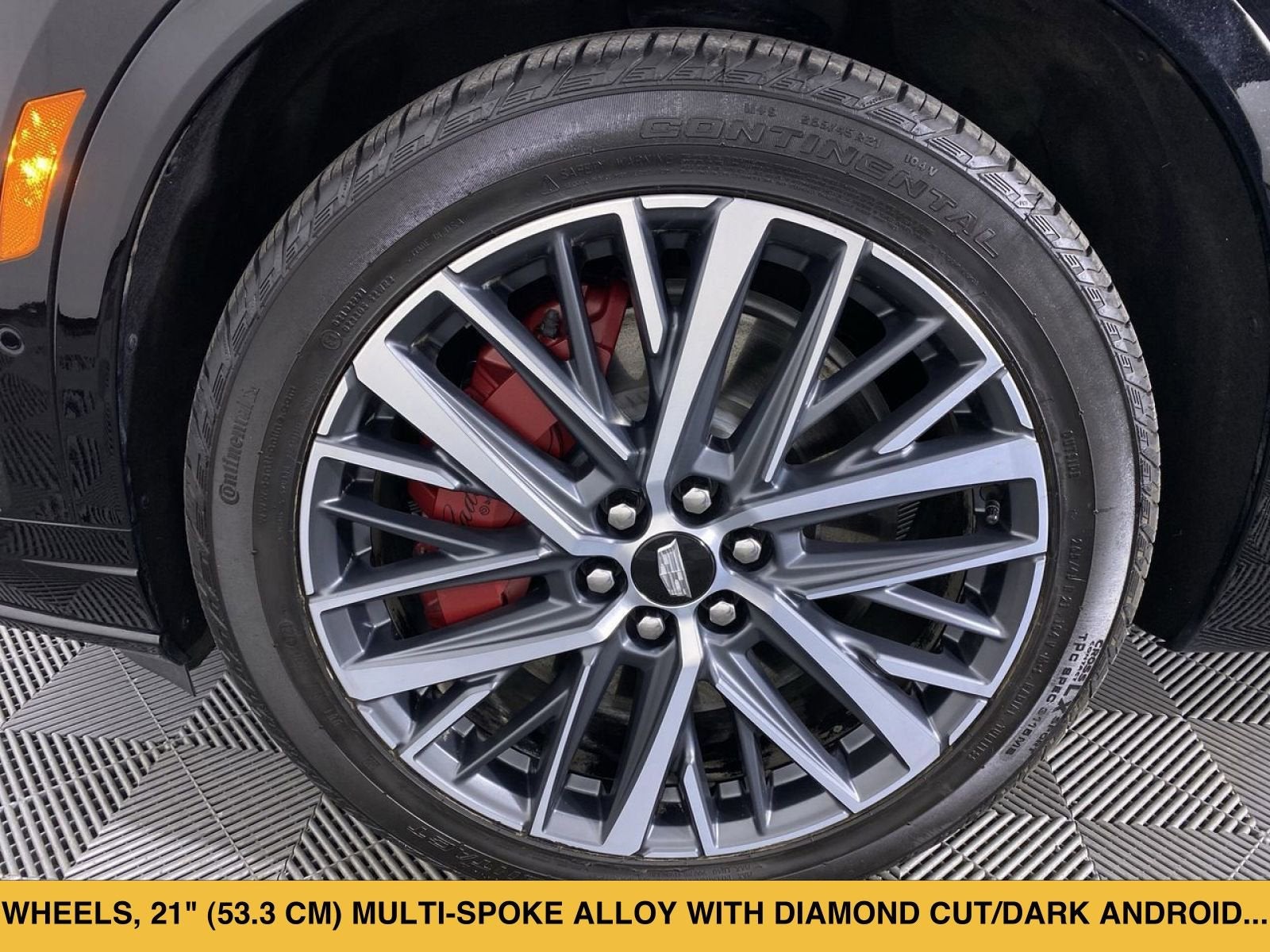 2024 Cadillac XT6 Sport