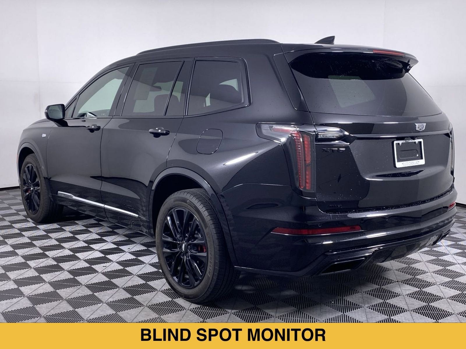 2024 Cadillac XT6 Sport