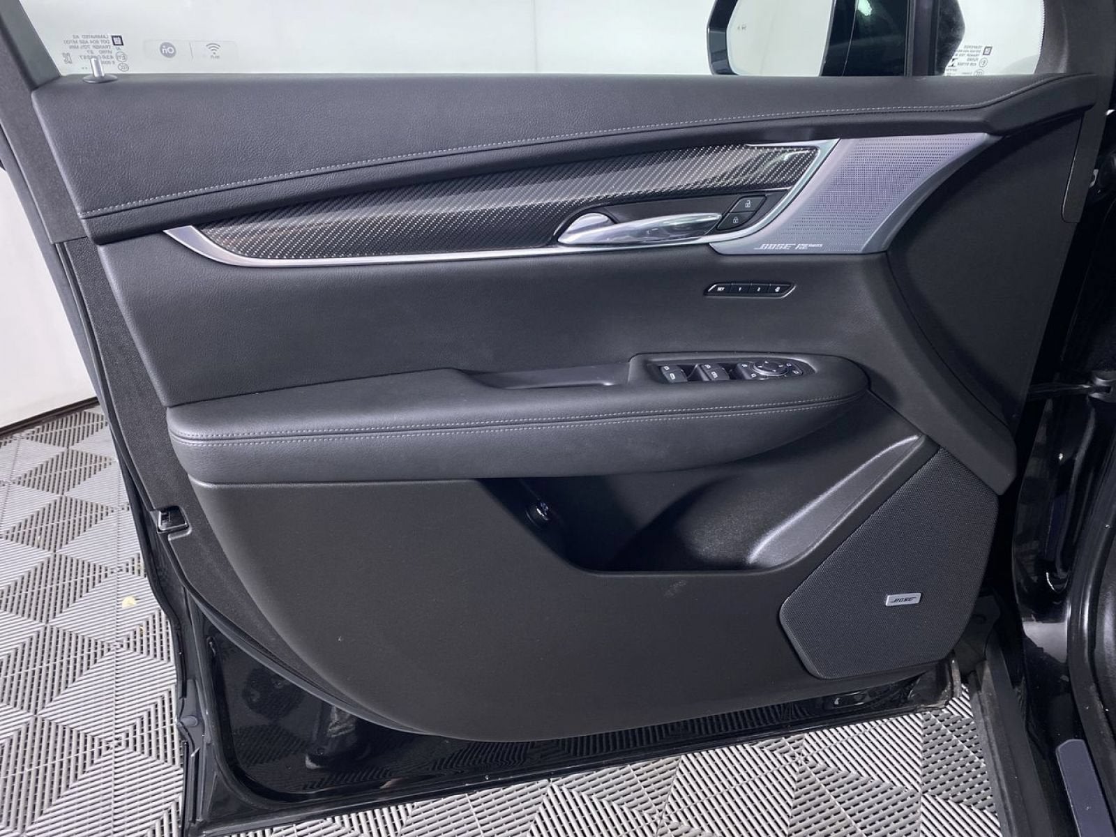 2023 Cadillac XT6 Sport