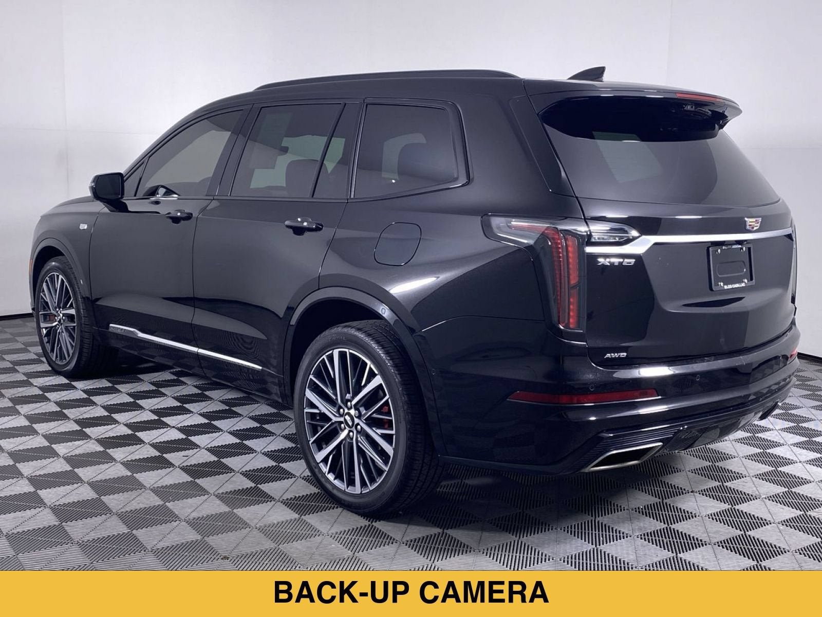 2023 Cadillac XT6 Sport