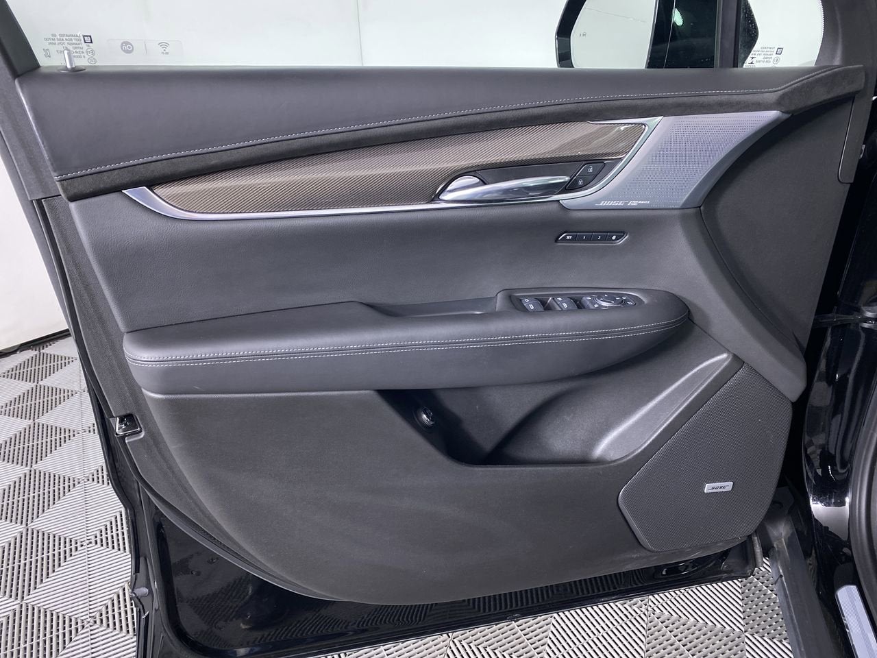 2023 Cadillac XT6 Sport