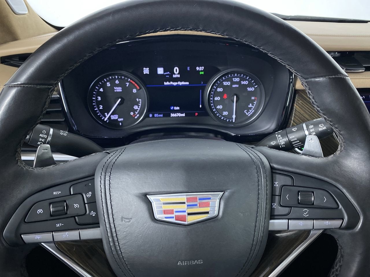 2023 Cadillac XT6 Sport