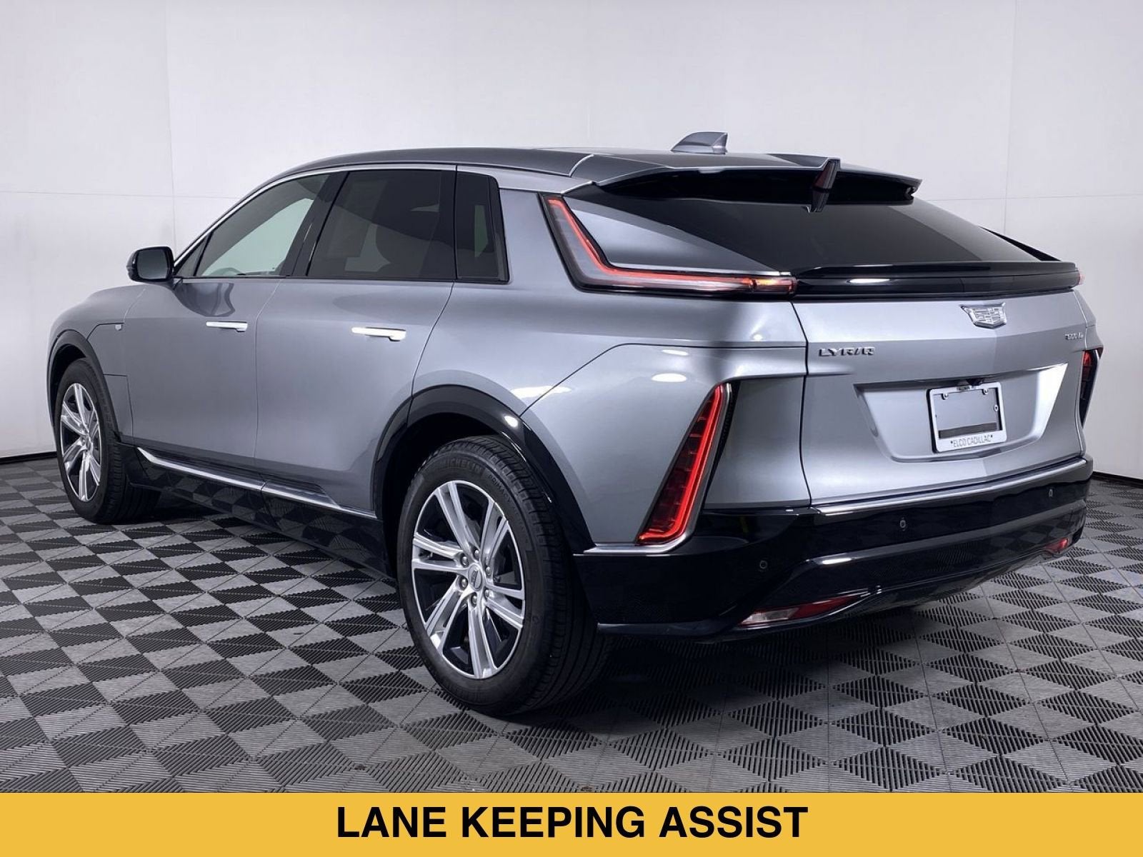 2024 Cadillac LYRIQ Tech