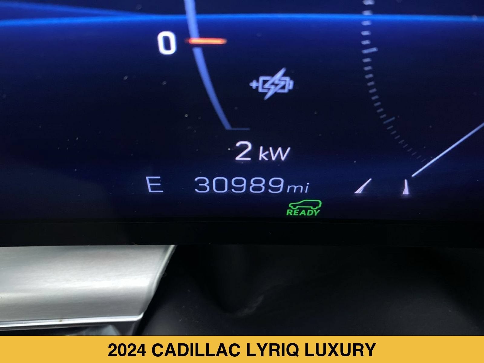 2024 Cadillac LYRIQ Luxury 1