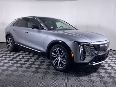 2024 Cadillac LYRIQ Luxury 1