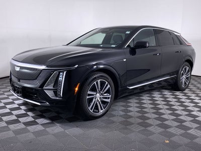 2024 Cadillac LYRIQ Luxury 1