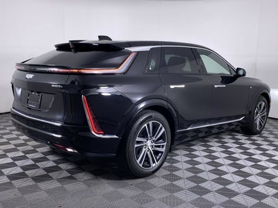 2024 Cadillac LYRIQ Luxury 1