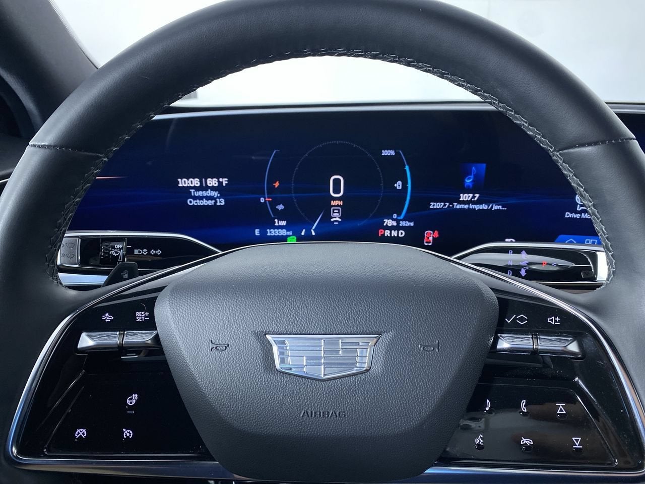 2024 Cadillac LYRIQ Luxury 1
