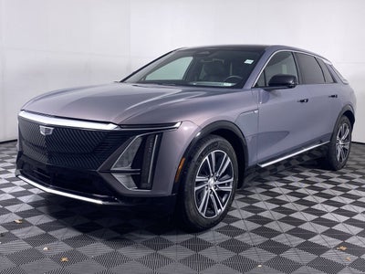 2024 Cadillac LYRIQ Luxury 1