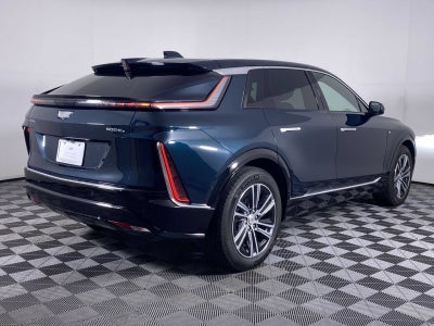 2024 Cadillac LYRIQ Luxury 1