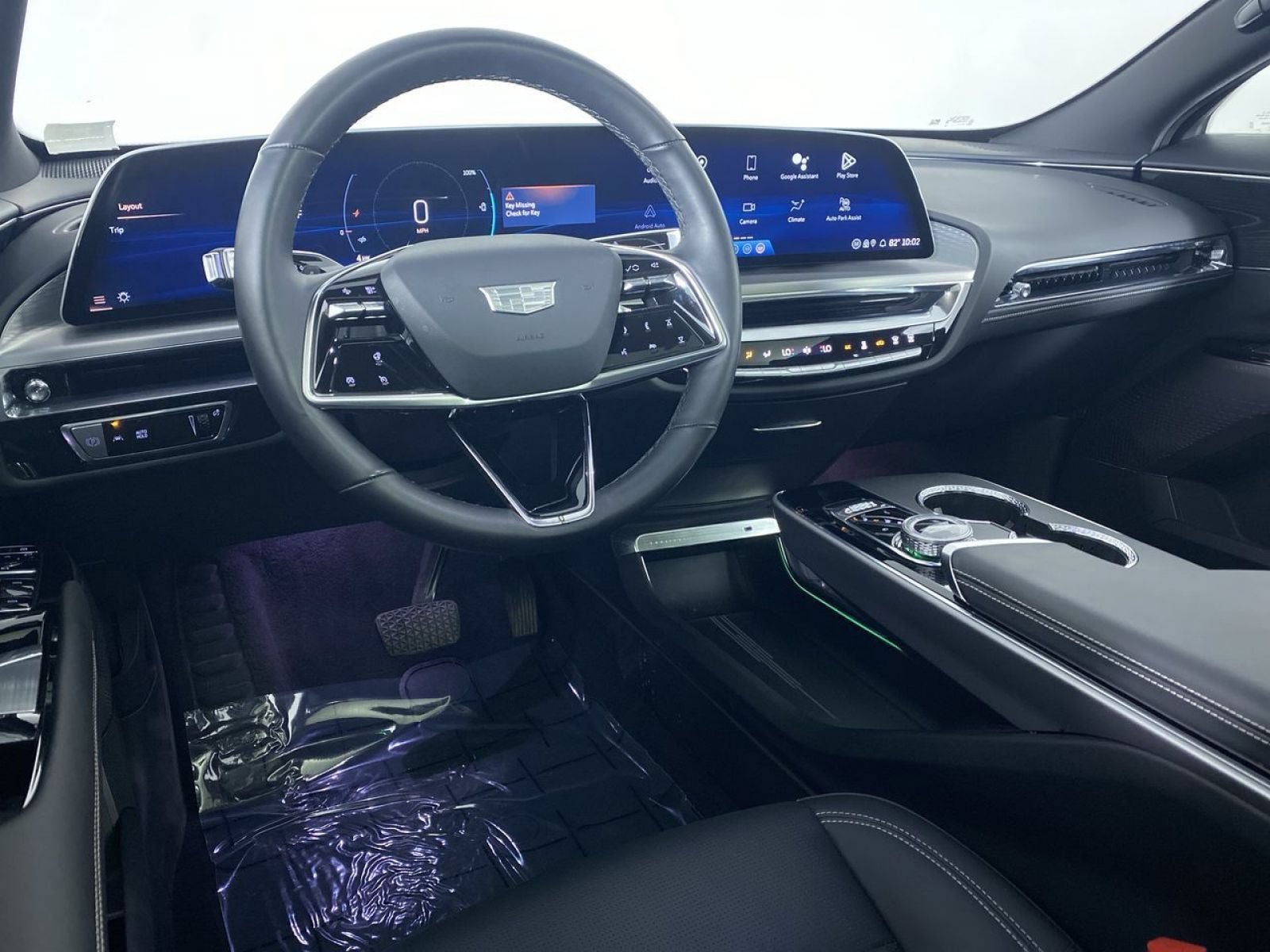 2024 Cadillac LYRIQ Luxury 1