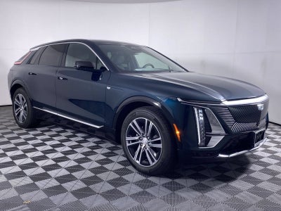 2024 Cadillac LYRIQ Luxury 1