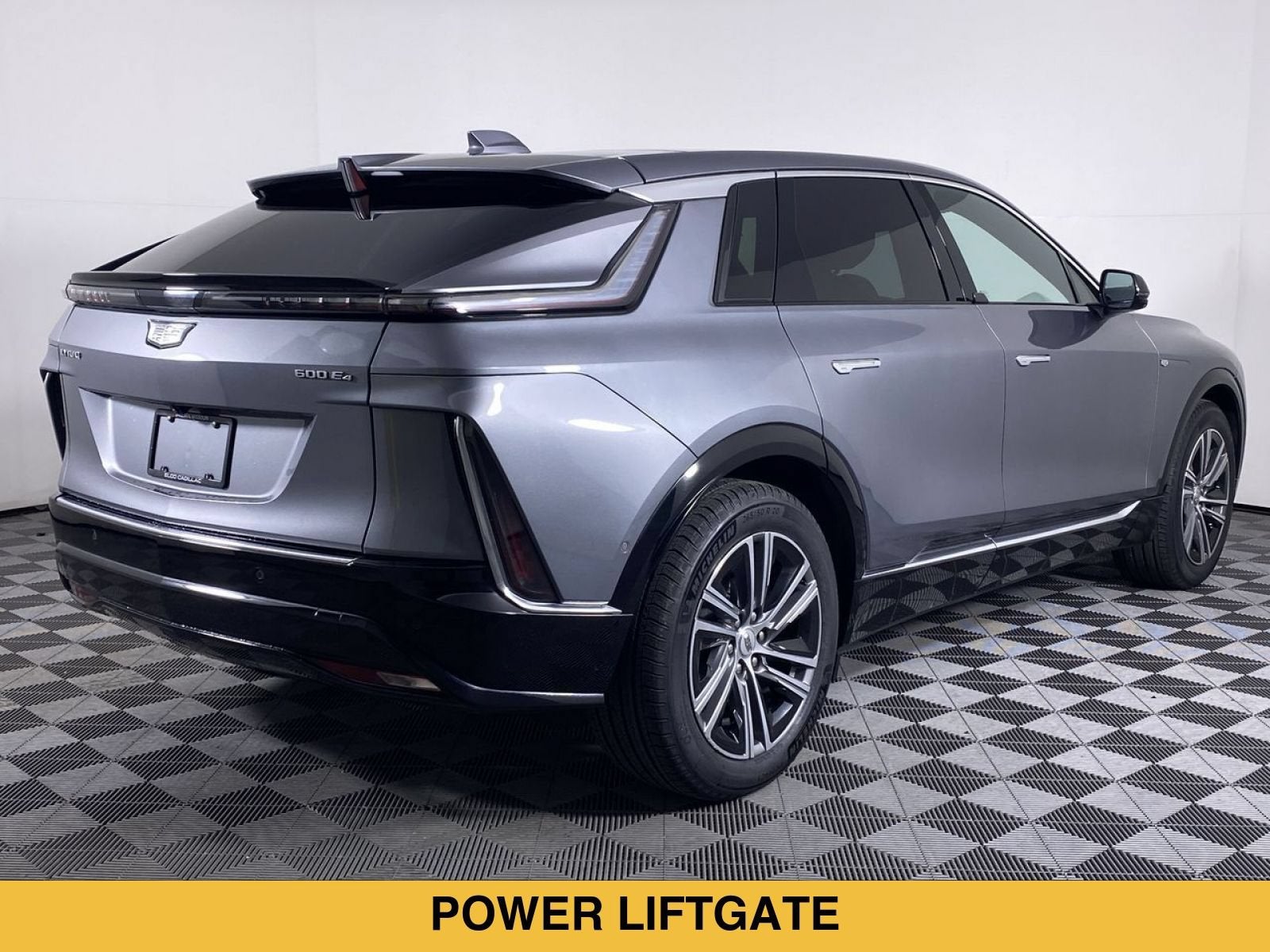 2023 Cadillac LYRIQ Luxury