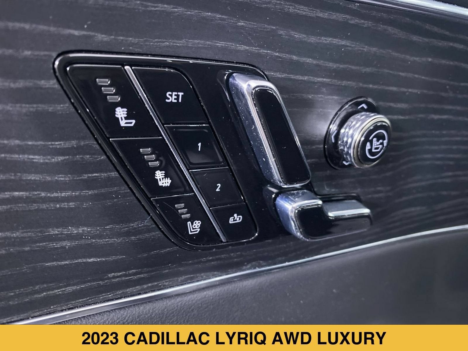 2023 Cadillac LYRIQ Luxury