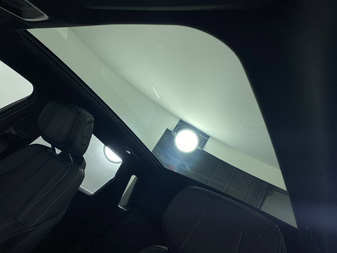 2024 Cadillac LYRIQ Luxury 1