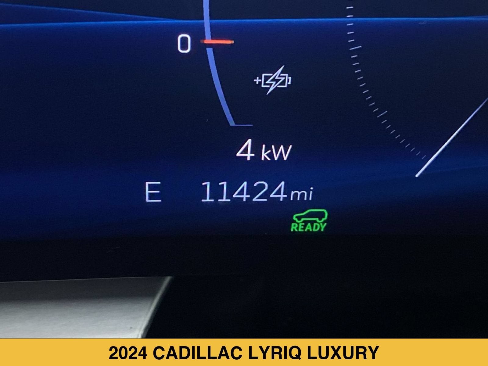 2024 Cadillac LYRIQ Luxury 1
