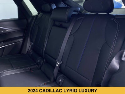 2024 Cadillac LYRIQ Luxury 2
