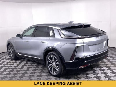 2024 Cadillac LYRIQ Luxury 2