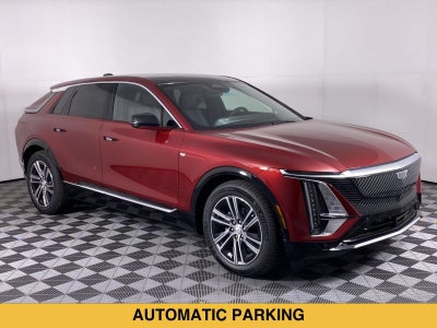 2024 Cadillac LYRIQ Luxury 2