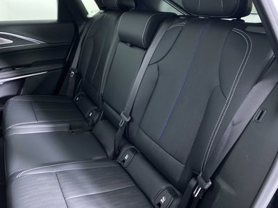 2024 Cadillac LYRIQ Luxury 3