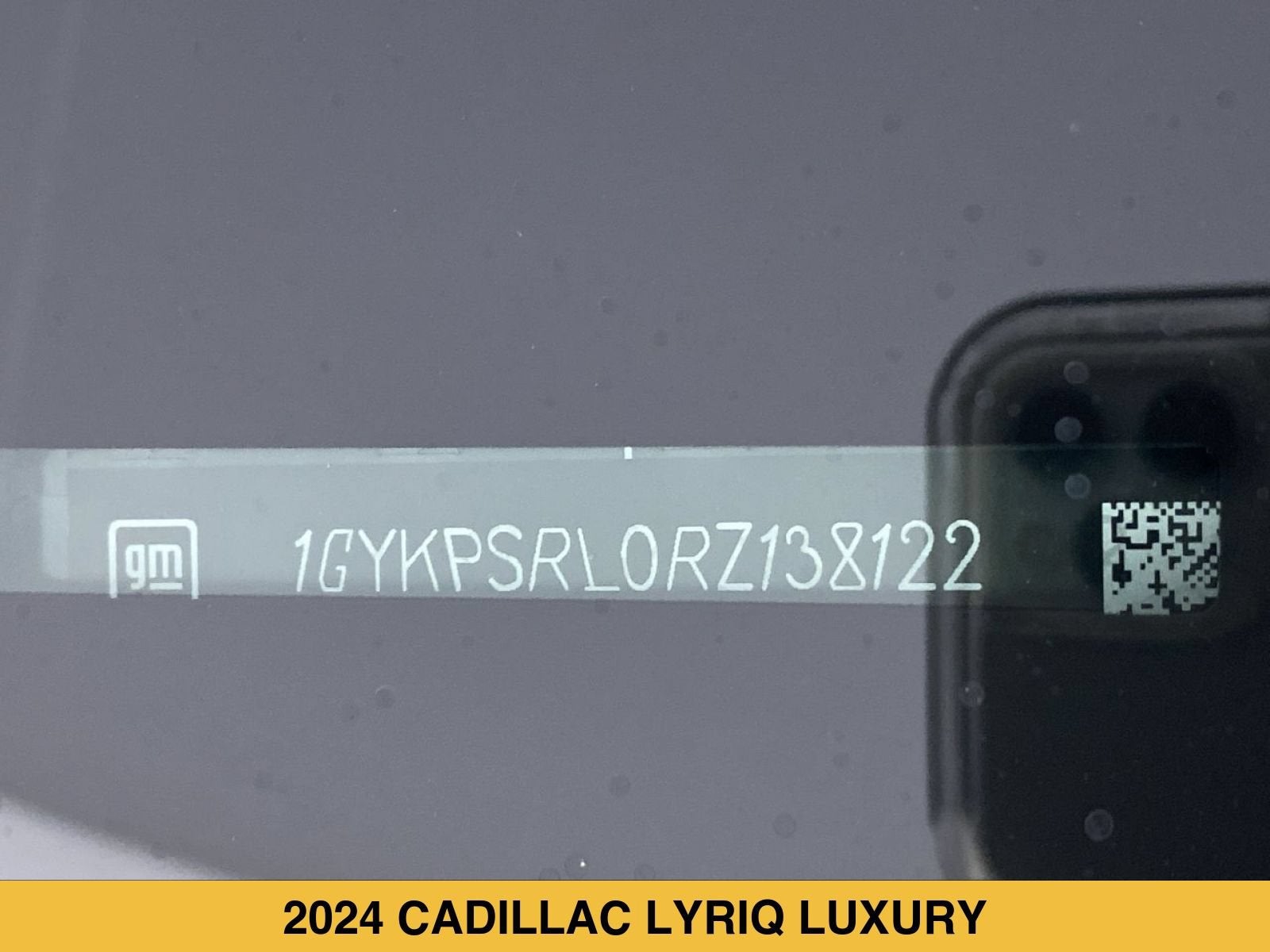 2024 Cadillac LYRIQ Luxury 3