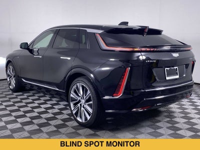 2024 Cadillac LYRIQ Luxury 3