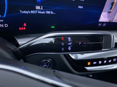 2024 Cadillac LYRIQ Luxury 3