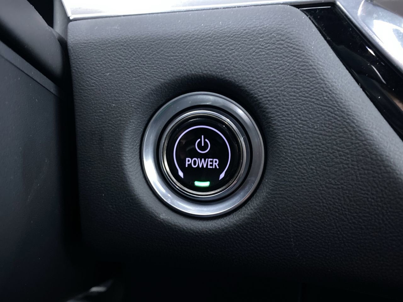 2024 Cadillac LYRIQ Luxury 3