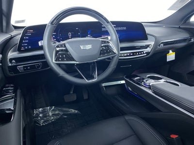 2024 Cadillac LYRIQ Luxury 3
